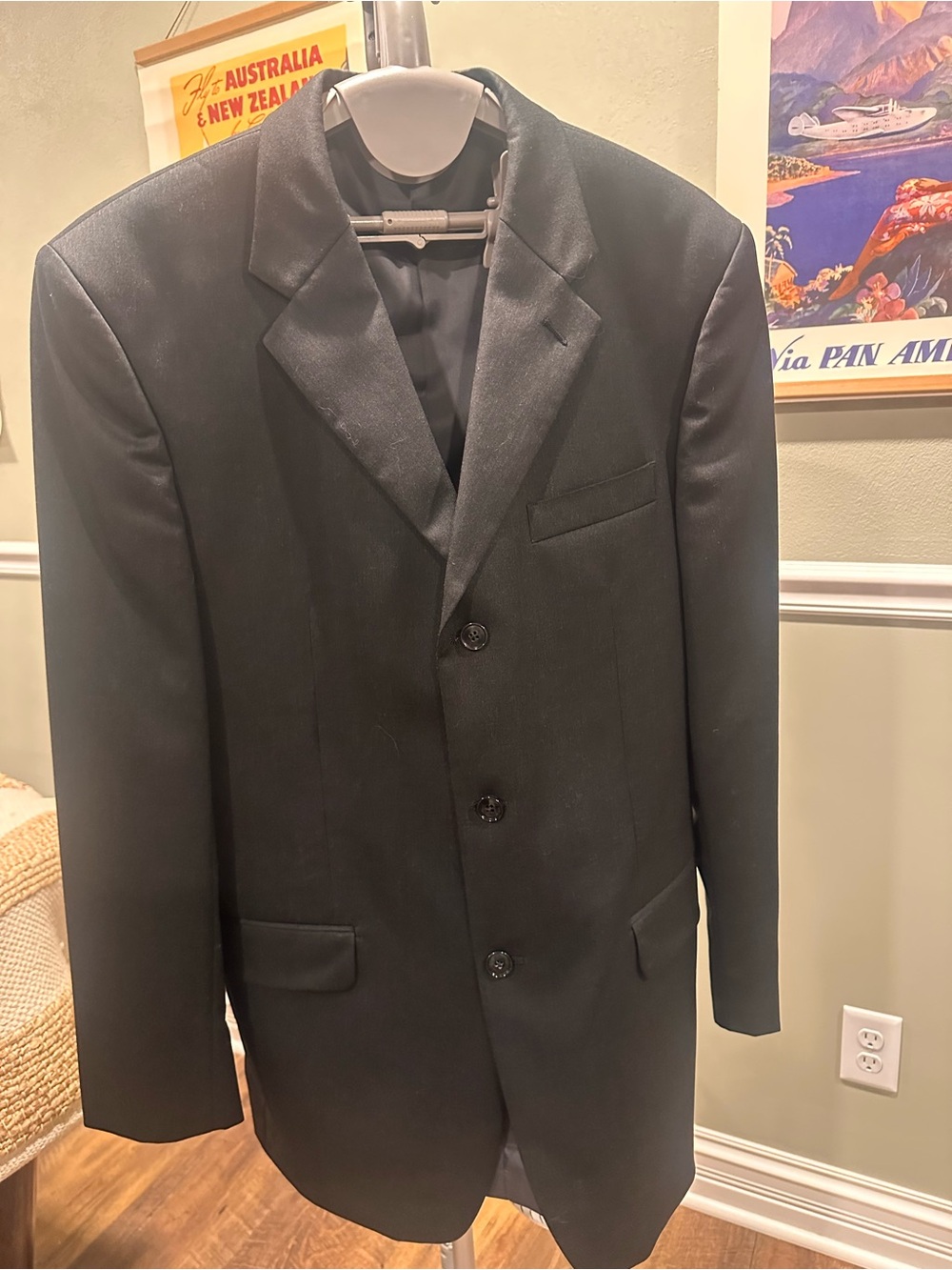 Men's JNY Black Single-Breasted Suit Blazer & Pants- Size 42R